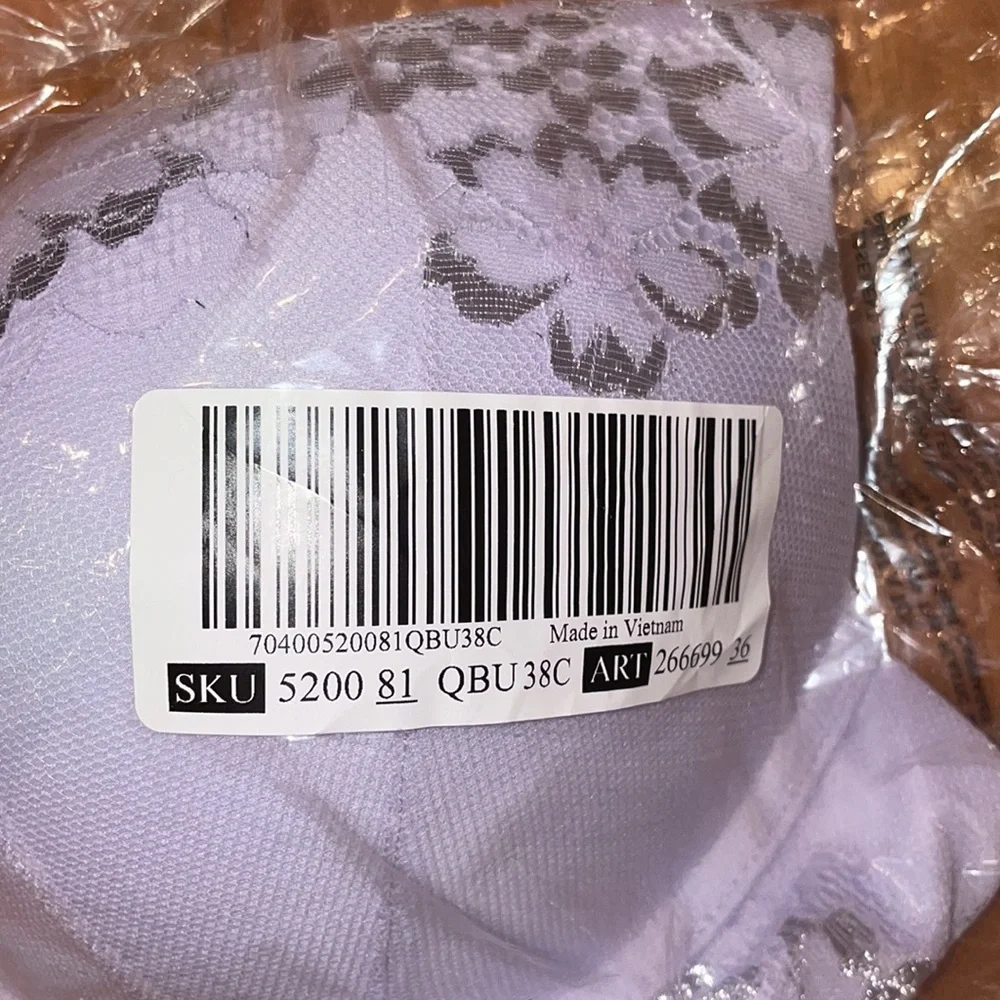 Victoria’s Secret Lace Push-Up Perfect Shape Bra - Picture 5 of 6